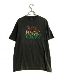 stussy（ステューシー）の古着「ROOTZ ROCKIN’ RYDIMZ TEE」｜ブラック