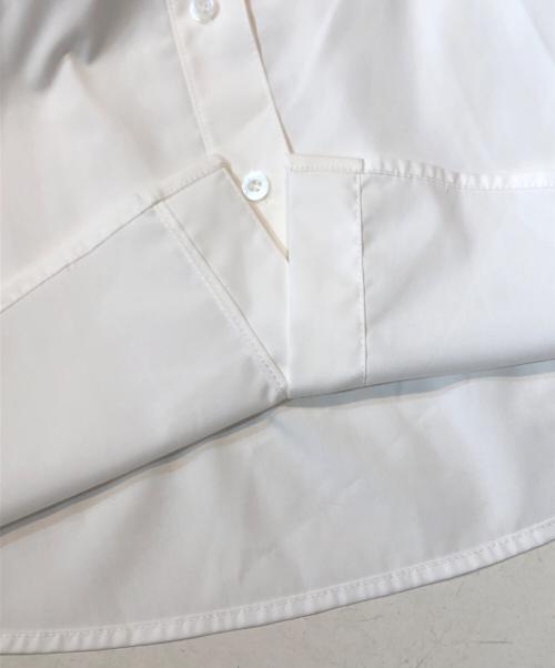 anuans（アニュアンス）anuans (アニュアンス) アクセディティールシャツ ホワイト サイズ:FREE 未使用品の古着・服飾アイテム