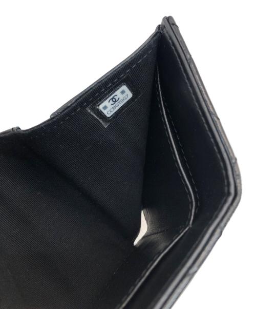 CHANEL（シャネル）CHANEL (シャネル) マトラッセ スモール フラップコンパクトウォレット ブラックの古着・服飾アイテム