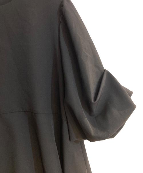 CADUNE（カデュネ）CADUNE (カデュネ) 5分袖裾フレアブラウス ブラック サイズ:38の古着・服飾アイテム