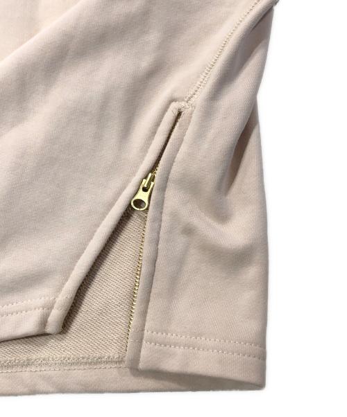 BEARDSLEY（ビアズリー）BEARDSLEY (ビアズリー) BA刺繍入りドルマントレーナー ベージュ サイズ:FREEの古着・服飾アイテム