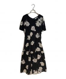 HER LIP TO（ハーリップトゥ）の古着「Monochrome Peony Satin Dress」｜ブラック