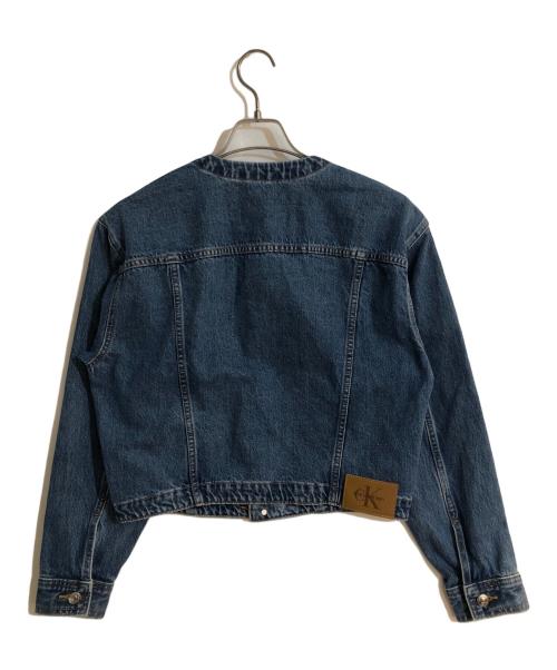 Calvin Klein Jeans（カルバンクラインジーンズ）Calvin Klein Jeans (カルバンクラインジーンズ) カラーレストラッカージャケット インディゴ サイズ:ＸＳの古着・服飾アイテム