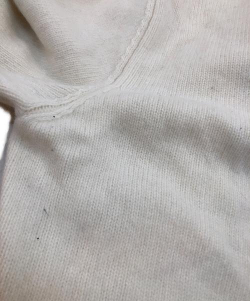 maison kitsune（メゾンキツネ）maison kitsune (メゾンキツネ) 刺繍クルーネックニット ホワイト サイズ:表記なしの古着・服飾アイテム