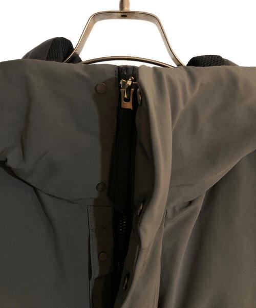 BEAUTY&YOUTH（ビューティーアンドユース）BEAUTY&YOUTH (ビューティーアンドユース) 小松マテーレリラックスフードダウンジャケット グレー サイズ:Ｍの古着・服飾アイテム