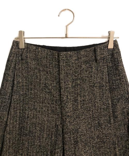 Curensology（カレンソロジー）Curensology (カレンソロジー) ネップヘリンボンパンツ グレー サイズ:38 未使用品の古着・服飾アイテム