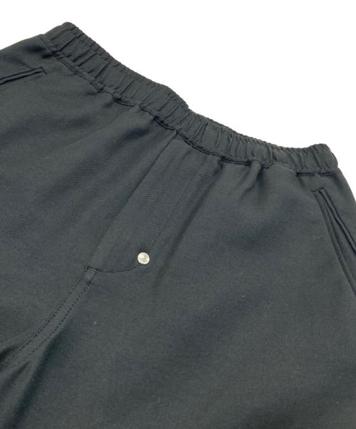 J.W.ANDERSON（ジェイダブリューアンダーソン）J.W.ANDERSON (ジェイダブリューアンダーソン) TAPERED CARGO TROUSERS/テーパードカーゴトラウザーズ ブラック サイズ:36の古着・服飾アイテム