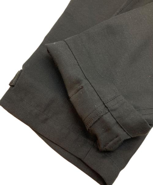 J.W.ANDERSON（ジェイダブリューアンダーソン）J.W.ANDERSON (ジェイダブリューアンダーソン) TAPERED CARGO TROUSERS/テーパードカーゴトラウザーズ ブラック サイズ:36の古着・服飾アイテム