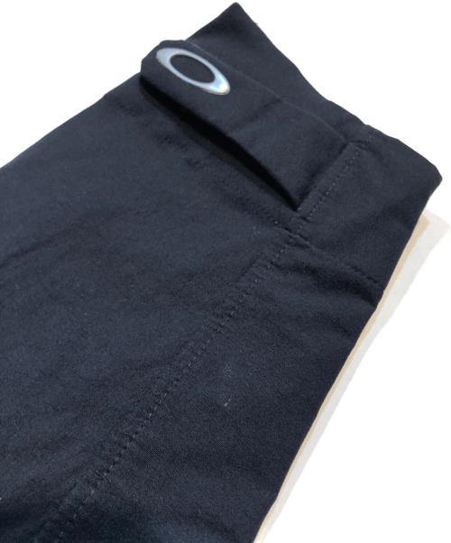 OAKLEY（オークリー）OAKLEY (オークリー) Icon Shape Pullover ブラック サイズ:Mの古着・服飾アイテム