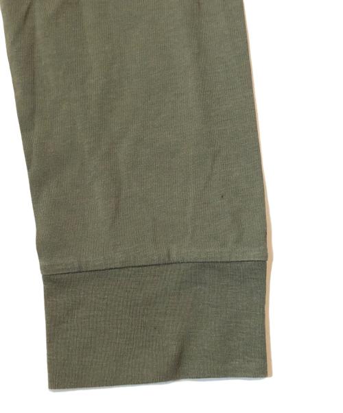 MONCLER（モンクレール）MONCLER (モンクレール) MAGLIA MANICA LUNGA Tシャツ/マリアマニカルンガティーシャツ グリーン サイズ:Lの古着・服飾アイテム