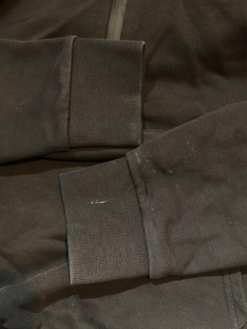 MONCLER（モンクレール）MONCLER (モンクレール) フードロゴ刺繍ハーフジップパーカー ブラック サイズ:Ｌの古着・服飾アイテム