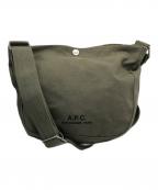 A.P.C.アーペーセー）の古着「ジャーナルロゴ スモールショルダーバッグ」｜グリーン