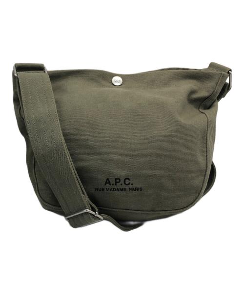 A.P.C.（アーペーセー）A.P.C. (アーペーセー) ジャーナルロゴ スモールショルダーバッグ グリーンの古着・服飾アイテム