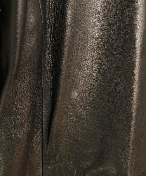 BURBERRY LONDON（バーバリーロンドン）BURBERRY LONDON (バーバリーロンドン) ノバチェックライニングラムレザーコート ブラック サイズ:Lの古着・服飾アイテム