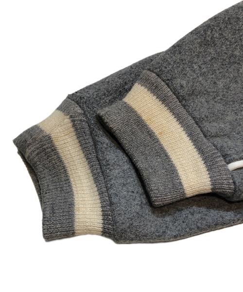 POST O'ALLS（ポストオーバーオールズ）POST O'ALLS (ポストオーバーオールズ) ジップアップスタジャン グレー サイズ:46の古着・服飾アイテム