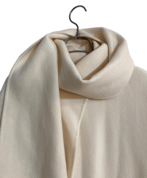 STUNNING LURE（スタニングルアー）STUNNING LURE (スタニングルアー) ストールポンチョコート アイボリーの古着・服飾アイテム