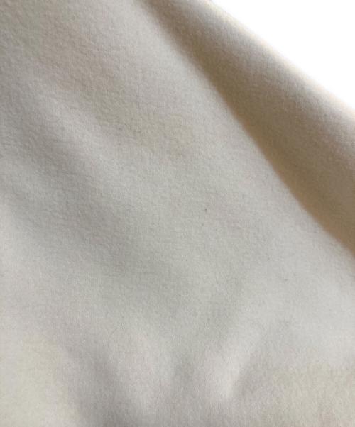 STUNNING LURE（スタニングルアー）STUNNING LURE (スタニングルアー) ストールポンチョコート アイボリーの古着・服飾アイテム