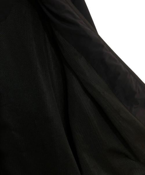 SUPREME（シュプリーム）Supreme (シュプリーム) Digital Logo Track Jacket ブラック サイズ:Ｍの古着・服飾アイテム