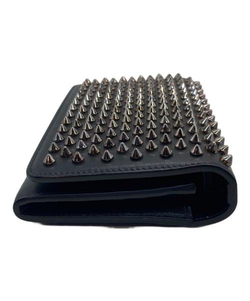 Christian Louboutin（クリスチャン・ルブタン）Christian Louboutin (クリスチャン・ルブタン) マカロンスタッズウォレット ブラックの古着・服飾アイテム