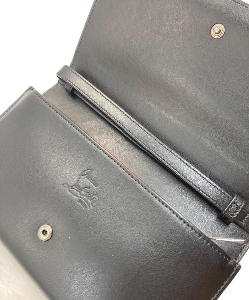Christian Louboutin（クリスチャン・ルブタン）Christian Louboutin (クリスチャン・ルブタン) マカロンスタッズウォレット ブラックの古着・服飾アイテム