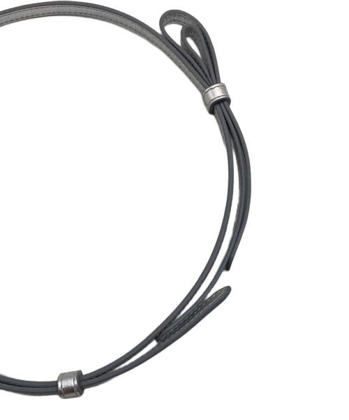 J&M DAVIDSON（ジェイ＆エム デヴィッドソン）J&M DAVIDSON (ジェイ＆エム デヴィッドソン) メタリックレザーナローベルト シルバーの古着・服飾アイテム