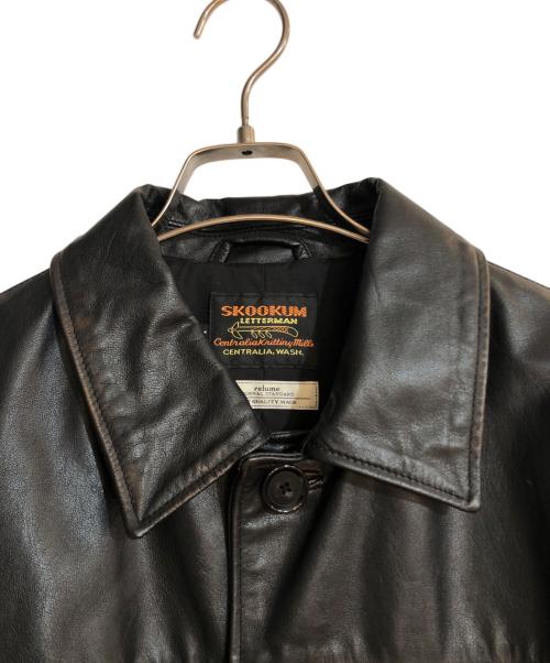 skookum（スクーカム）SKOOKUM (スクーカム) JOURNAL STANDARD relume (ジャーナルスタンダード レリューム) 別注 バッファローレザー カバーオール ブラック サイズ:Lの古着・服飾アイテム