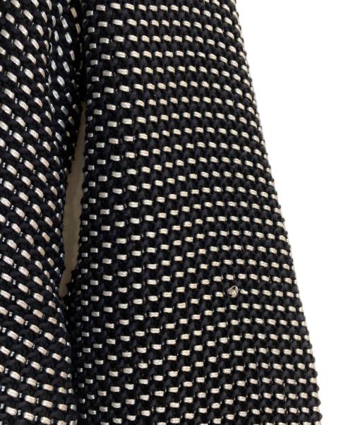 ARMANI COLLEZIONI（アルマーニ コレツィオーニ）ARMANI COLLEZIONI (アルマーニ コレツィオーニ) ノーカラーニットジャケット グレー サイズ:Mの古着・服飾アイテム