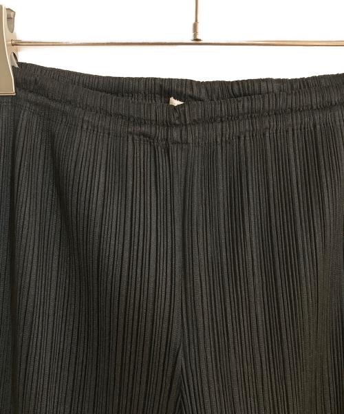 PLEATS PLEASE（プリーツプリーズ）PLEATS PLEASE (プリーツプリーズ) プリーツパンツ ブラック サイズ:Ｍの古着・服飾アイテム
