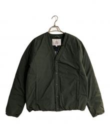 Pyrenex（ピレネックス）の古着「HOVER ノーカラーダウンジャケット」｜グリーン