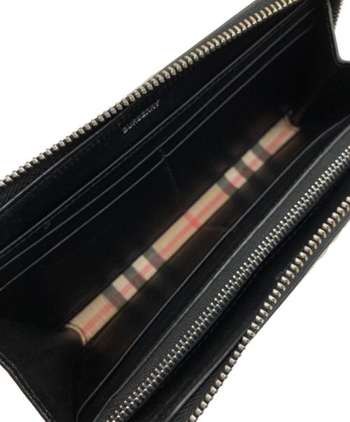 BURBERRY LONDON ENGLAND（バーバリー ロンドン イングランド）BURBERRY LONDON ENGLAND (バーバリー ロンドン イングランド) ノバチェックアップリケラウンドジップウォレット ブラウンの古着・服飾アイテム
