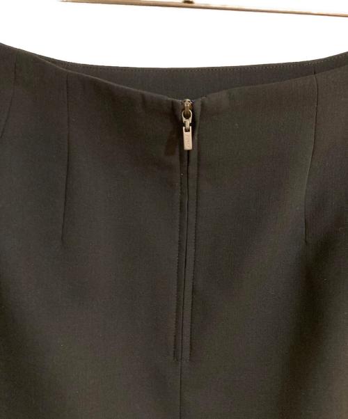 FOXEY（フォクシー）FOXEY (フォクシー) パールボタン装飾スカート ブラック サイズ:40の古着・服飾アイテム