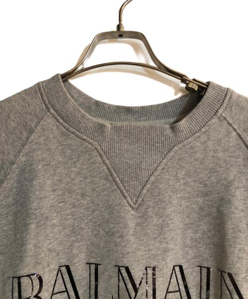 BALMAIN（バルマン）BALMAIN (バルマン) ロゴプリントスウェット グレー サイズ:Mの古着・服飾アイテム