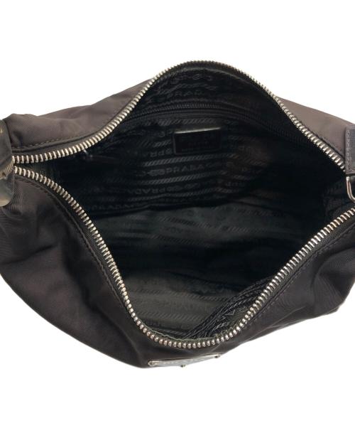 PRADA（プラダ）PRADA (プラダ) ホーボーナイロンワンショルダーバッグ ブラウンの古着・服飾アイテム