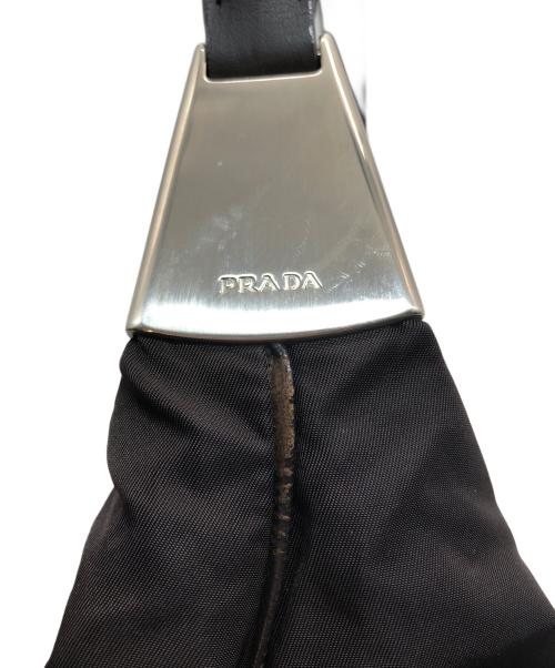PRADA（プラダ）PRADA (プラダ) ホーボーナイロンワンショルダーバッグ ブラウンの古着・服飾アイテム