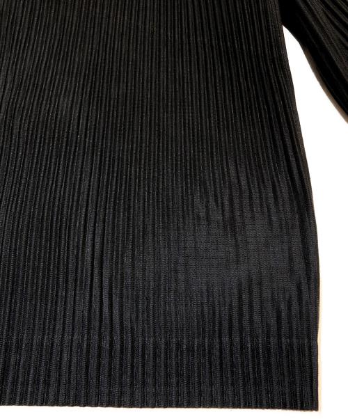 HOMME PLISSE ISSEY MIYAKE（オム プリッセ イッセイ ミヤケ）HOMME PLISSE ISSEY MIYAKE (オム プリッセ イッセイ ミヤケ) プリーツテーラードジャケット ブラック サイズ:2の古着・服飾アイテム