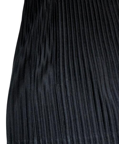 HOMME PLISSE ISSEY MIYAKE（オム プリッセ イッセイ ミヤケ）HOMME PLISSE ISSEY MIYAKE (オム プリッセ イッセイ ミヤケ) プリーツテーラードジャケット ブラック サイズ:2の古着・服飾アイテム