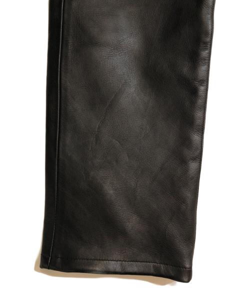 BEAUTY&YOUTH（ビューティーアンドユース）BEAUTY&YOUTH (ビューティーアンドユース) カウレザー 5P パンツ ブラック サイズ:28 未使用品の古着・服飾アイテム