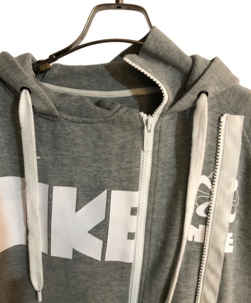 NIKE（ナイキ）NIKE (ナイキ) sacai (サカイ) 19AWダブルジップパーカー グレー サイズ:Ｌの古着・服飾アイテム