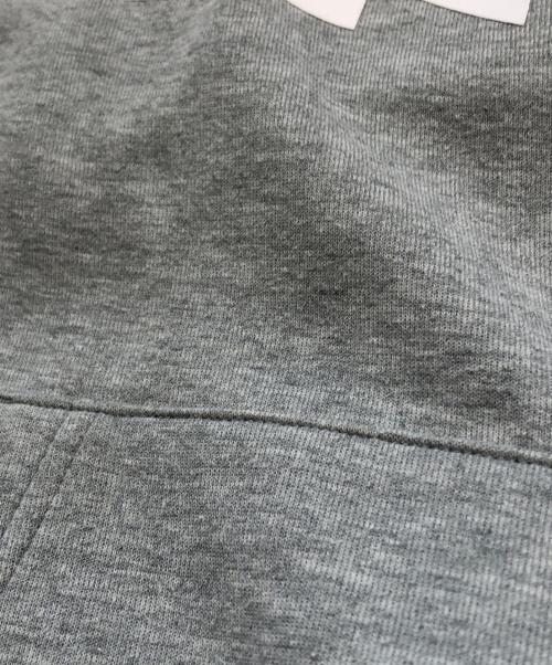 NIKE（ナイキ）NIKE (ナイキ) sacai (サカイ) 19AWダブルジップパーカー グレー サイズ:Ｌの古着・服飾アイテム