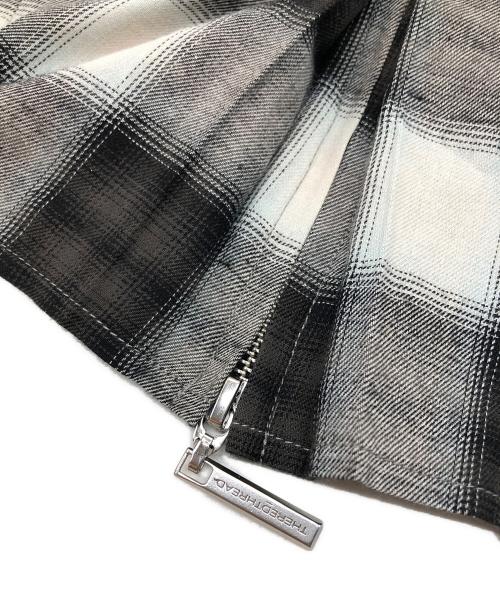 THEREDTHREAD（ザレッドスレッド）theredthread (ザレッドスレッド) S half mini skirt bug check/ハーフミニスカートバグチェック ブラック サイズ:Sの古着・服飾アイテム