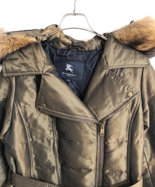 BURBERRY LONDON（バーバリーロンドン）BURBERRY LONDON (バーバリーロンドン) ファー付きダウンコート オリーブ サイズ:44の古着・服飾アイテム