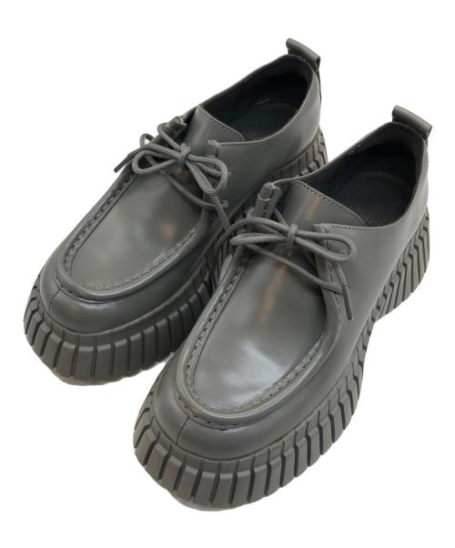 CAMPER（カンペール）CAMPER (カンペール) Pix BCNフラットシューズ グレー サイズ:36の古着・服飾アイテム