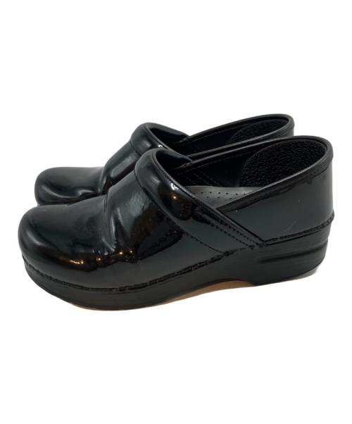 dansko（ダンスコ）Dansko (ダンスコ) CONVERTION CHART/カンバージョン・チャート ブラック サイズ:38の古着・服飾アイテム