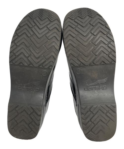 dansko（ダンスコ）Dansko (ダンスコ) CONVERTION CHART/カンバージョン・チャート ブラック サイズ:38の古着・服飾アイテム