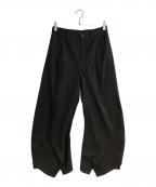 Knuth Marfクヌースマーフ）の古着「slit deformed pants」｜ブラック