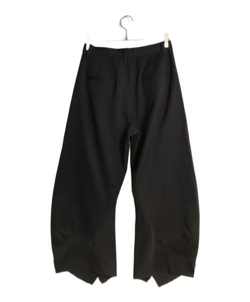 Knuth Marf（クヌースマーフ）knuth marf (クヌースマーフ) slit deformed pants ブラック サイズ:Sの古着・服飾アイテム