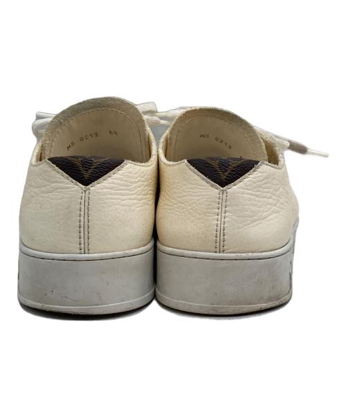 LOUIS VUITTON（ルイ ヴィトン）LOUIS VUITTON (ルイ ヴィトン) RESORT SNEAKER LV アイボリー サイズ:6 1/2の古着・服飾アイテム