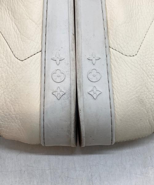LOUIS VUITTON（ルイ ヴィトン）LOUIS VUITTON (ルイ ヴィトン) RESORT SNEAKER LV アイボリー サイズ:6 1/2の古着・服飾アイテム