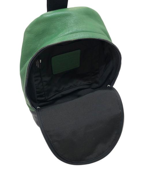 COACH（コーチ）COACH (コーチ) CAMPUS PACK IN SMOOTH LEATHER スリングバッグ/キャンパスパックインスムースレザー グリーンの古着・服飾アイテム