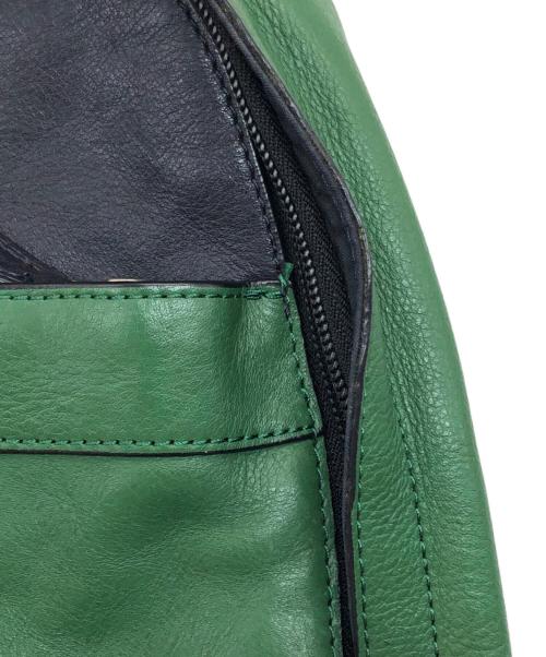 COACH（コーチ）COACH (コーチ) CAMPUS PACK IN SMOOTH LEATHER スリングバッグ/キャンパスパックインスムースレザー グリーンの古着・服飾アイテム